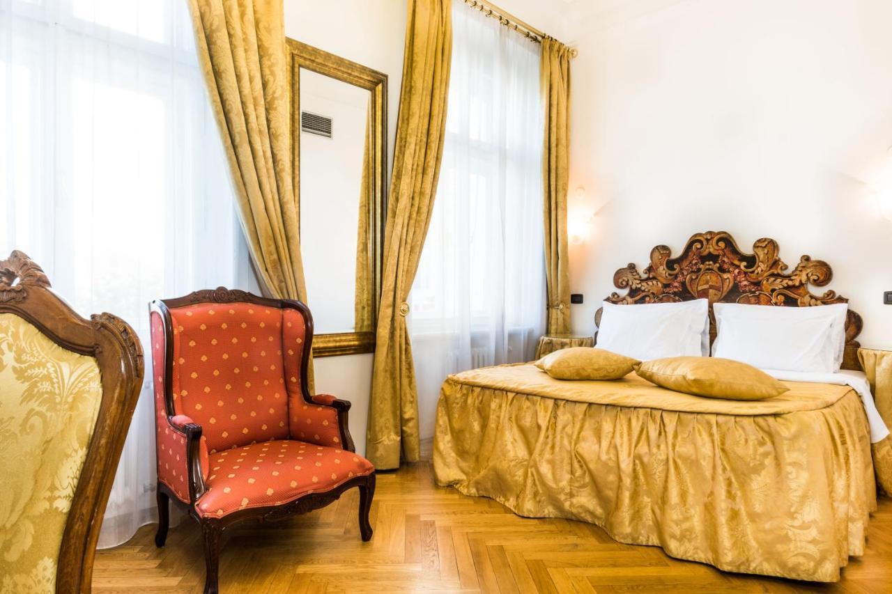 Otel Charles Bridge Palace